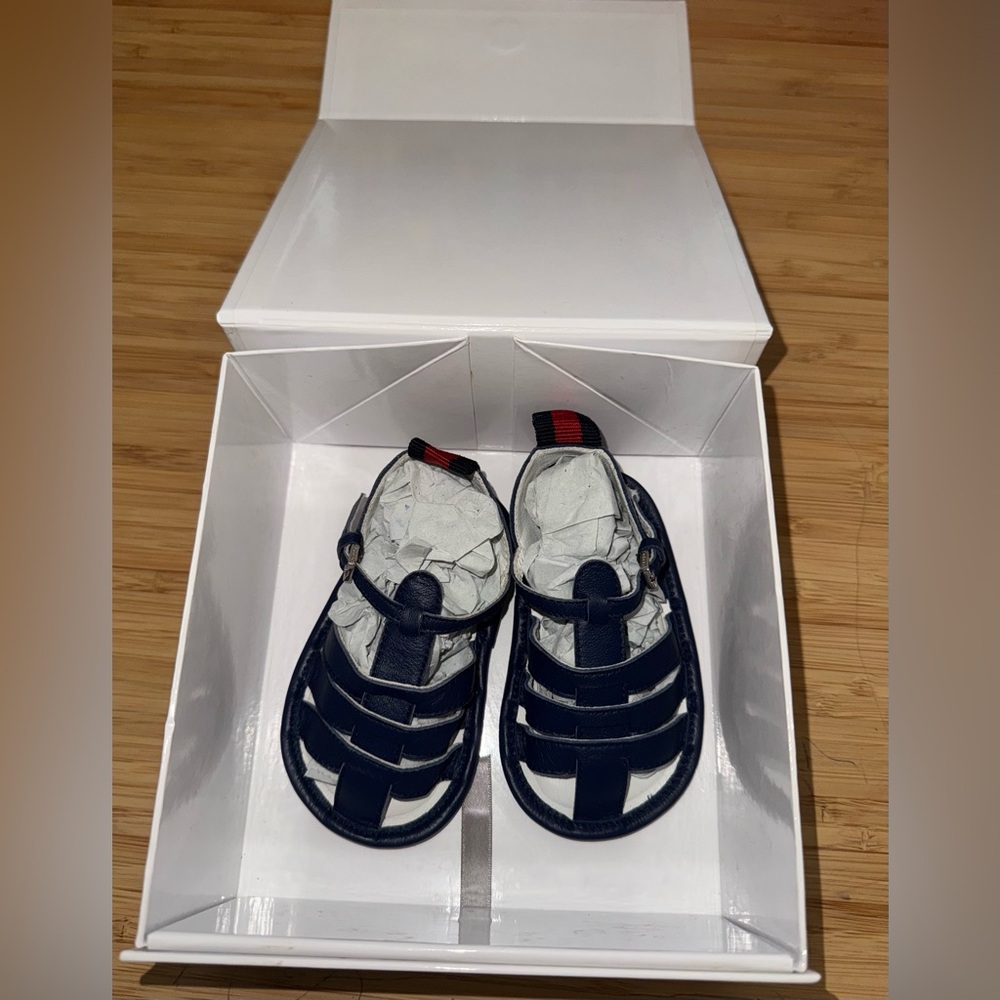 Gucci navy blue & red baby 3-6 months infant sandals